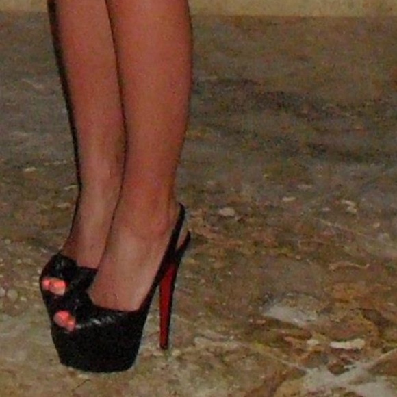 Christian Louboutin Miss Benin - Picture 7 of 7